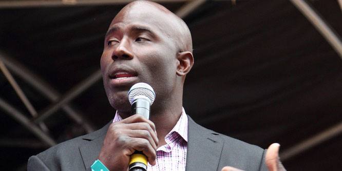 Terrell Davis - Age, Family, Bio | Famous Birthdays