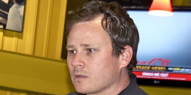 Tom DeLonge - Age, Family, Bio | Famous Birthdays