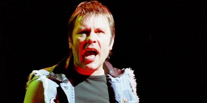 Bruce Dickinson - Age, Family, Bio | Famous Birthdays