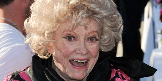 Phyllis Diller - Trivia, Family, Bio | Famous Birthdays