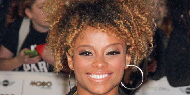 Fleur East - Age, Family, Bio | Famous Birthdays
