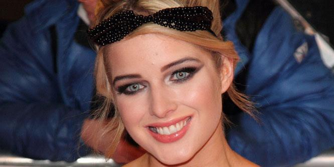 Helen Flanagan - Age, Family, Bio | Famous Birthdays