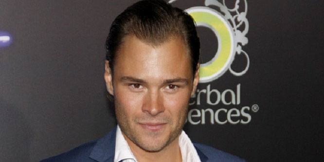 Patrick Flueger - Age, Family, Bio | Famous Birthdays
