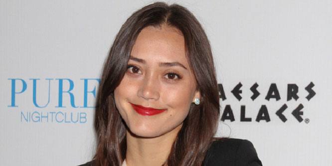 Dia Frampton - Age, Family, Bio | Famous Birthdays