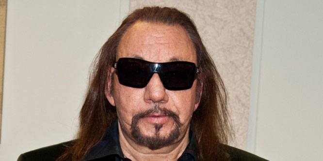 Ace Frehley - Age, Family, Bio | Famous Birthdays