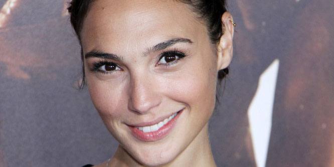 Gal Gadot - Age, Family, Bio | Famous Birthdays