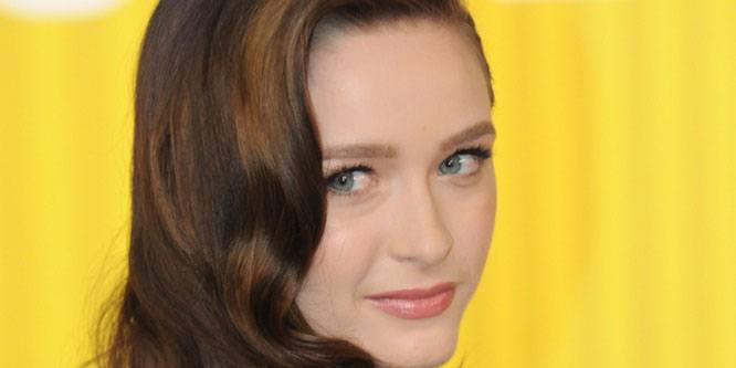 Greer Grammer - Age, Family, Bio | Famous Birthdays
