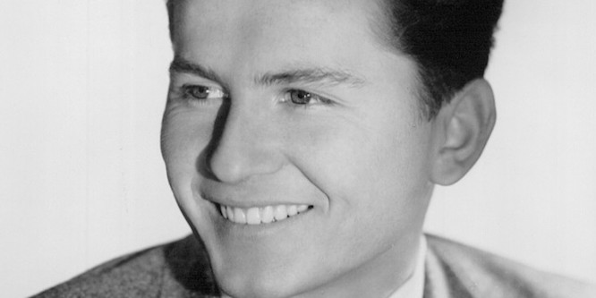 Billy Gray - Age, Family, Bio | Famous Birthdays