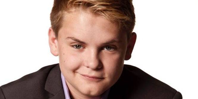 Reese Hartwig - Age, Family, Bio | Famous Birthdays