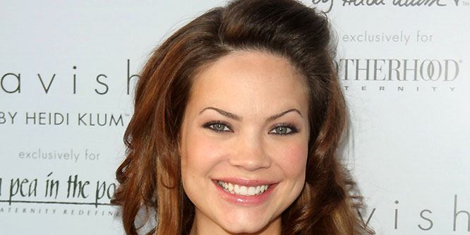 Rebecca Herbst - Age, Family, Bio | Famous Birthdays
