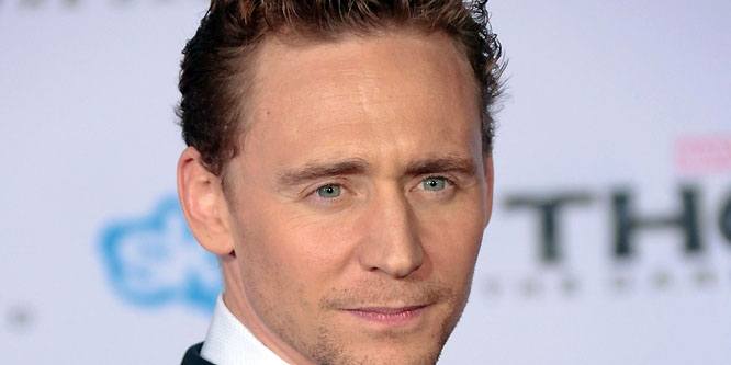 Tom Hiddleston - Age, Family, Bio | Famous Birthdays