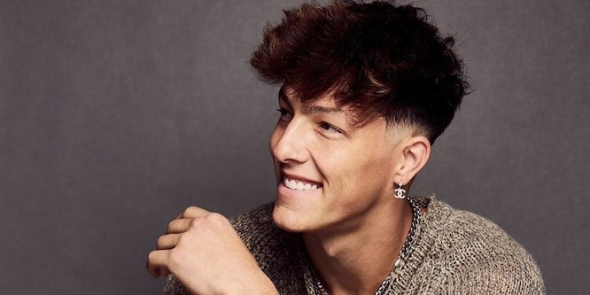 Tayler Holder - Age, Family, Bio | Famous Birthdays