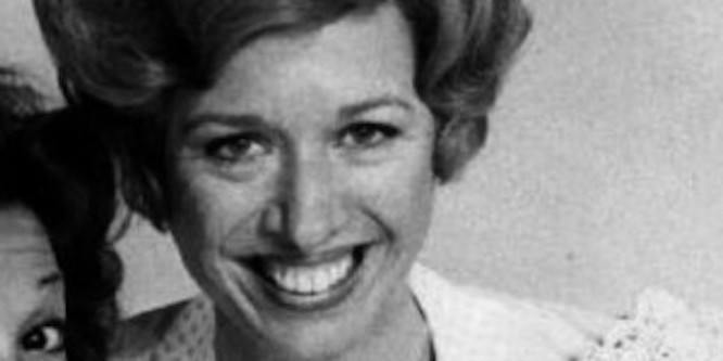 Polly Holliday - Age, Family, Bio | Famous Birthdays
