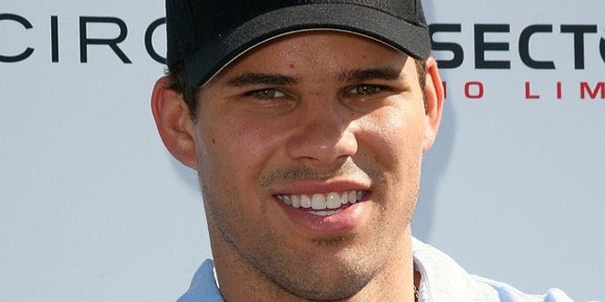 Kris Humphries - Age, Family, Bio | Famous Birthdays