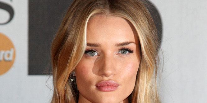 Rosie Huntington-Whiteley - Age, Family, Bio | Famous Birthdays