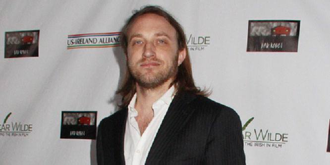 Chad Hurley - Age, Family, Bio | Famous Birthdays