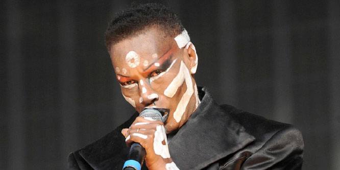 Grace Jones - Age, Family, Bio | Famous Birthdays