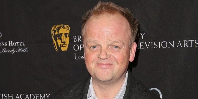 Toby Jones - Age, Family, Bio | Famous Birthdays