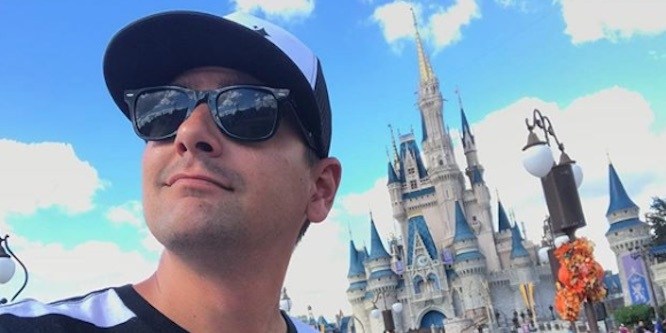 Justin Scarred - Age, Family, Bio Famous Birthdays