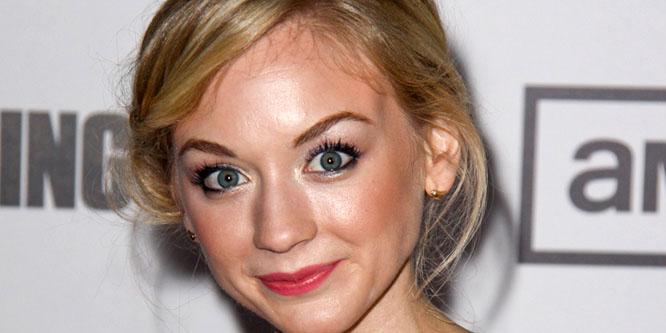 Emily Kinney - Age, Family, Bio | Famous Birthdays