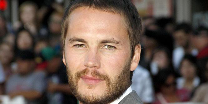 Taylor Kitsch - Age, Family, Bio | Famous Birthdays