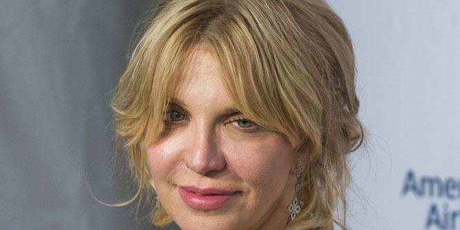 Courtney Love - Age, Family, Bio | Famous Birthdays