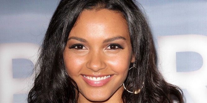 Jessica Lucas - Age, Family, Bio | Famous Birthdays