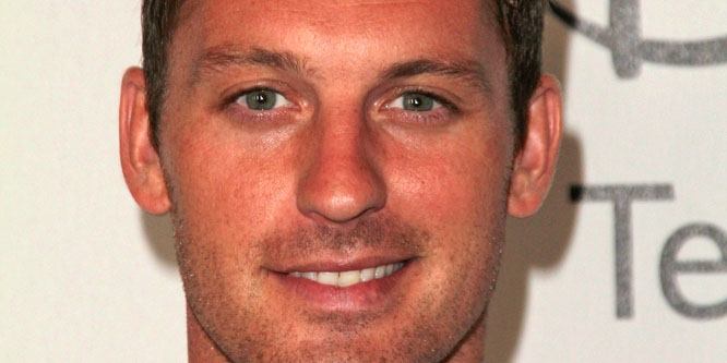 Tristan MacManus - Age, Family, Bio | Famous Birthdays