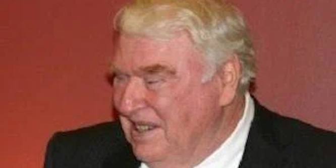 John Madden (Sportscaster) - Trivia, Family, Bio | Famous Birthdays