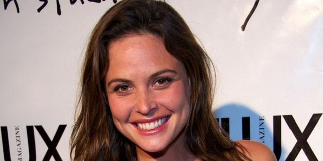 Josie Maran - Age, Family, Bio | Famous Birthdays