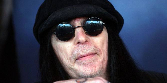 Mick Mars - Age, Family, Bio | Famous Birthdays