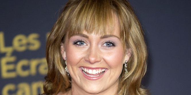 Amber Marshall - Age, Family, Bio | Famous Birthdays