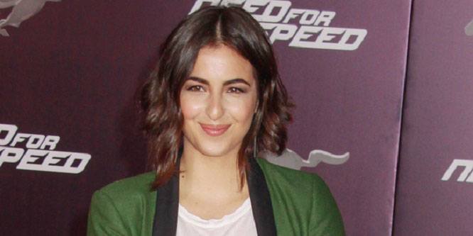 Alanna Masterson - Age, Family, Bio | Famous Birthdays