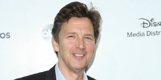 Andrew McCarthy - Age, Family, Bio | Famous Birthdays