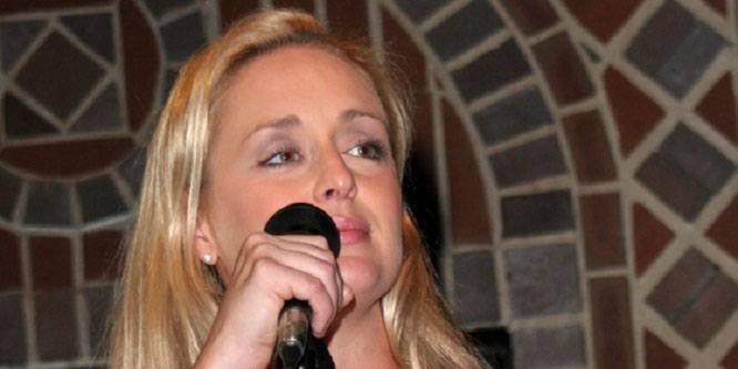 Mindy McCready - Trivia, Family, Bio | Famous Birthdays