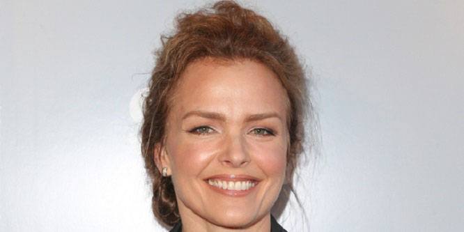 Dina Meyer - Age, Family, Bio | Famous Birthdays
