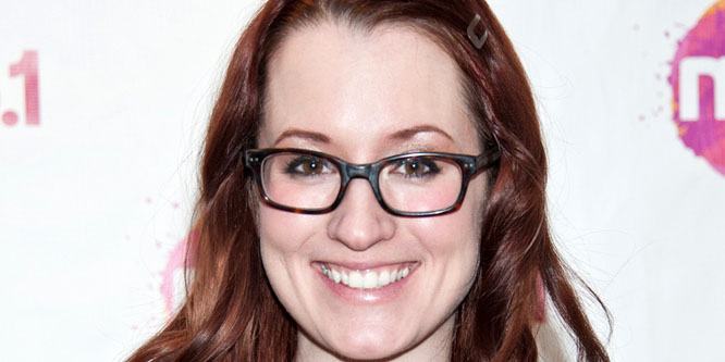 ingrid-michaelson-age-bio-family-famous-birthdays