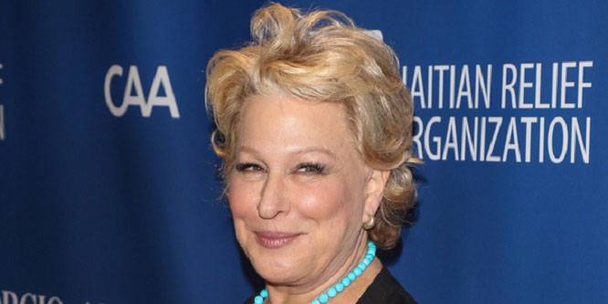 Bette Midler - Age, Family, Bio | Famous Birthdays