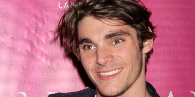 RJ Mitte - Age, Family, Bio | Famous Birthdays