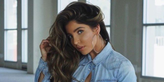 Melissa Molinaro - Age, Family, Bio | Famous Birthdays