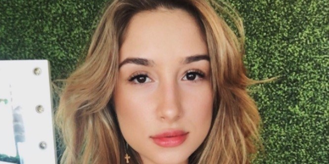 Savannah Montano - Age, Family, Bio Famous Birthdays