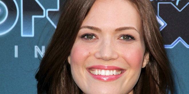 Mandy Moore (Pop Singer) - Age, Family, Bio | Famous Birthdays