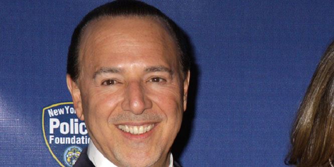 Tommy Mottola - Age, Family, Bio | Famous Birthdays