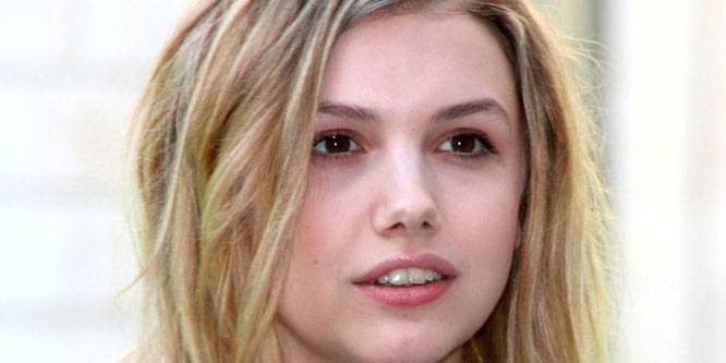Hannah Murray - Age, Family, Bio | Famous Birthdays