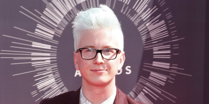 Tyler Oakley - Age, Family, Bio | Famous Birthdays