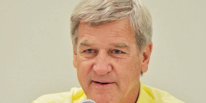 Bobby Orr - Age, Family, Bio | Famous Birthdays