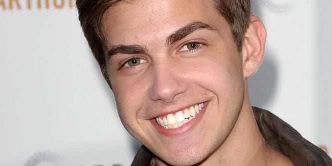 Cameron Palatas - Age, Family, Bio | Famous Birthdays