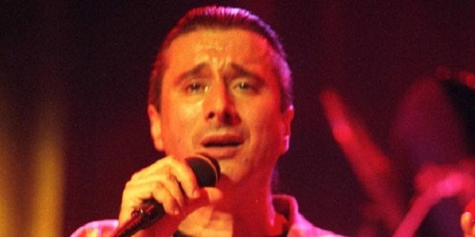 Steve Perry - Age, Family, Bio | Famous Birthdays