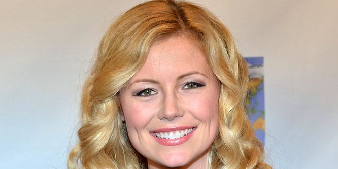 Kim Poirier - Age, Family, Bio | Famous Birthdays