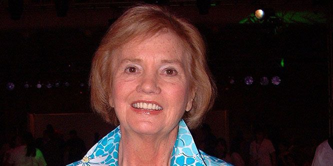 Lilly Pulitzer - Trivia, Family, Bio | Famous Birthdays